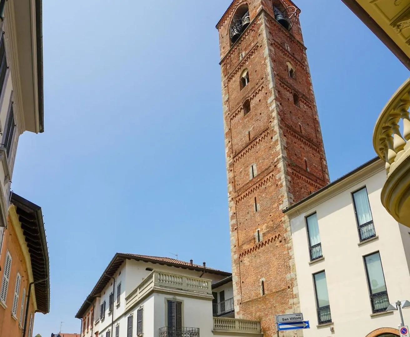 Suite At The Tower - 20 Minutes From Milan And Como, 10 Minutes From Monza Seregno 0*,  Ιταλία
